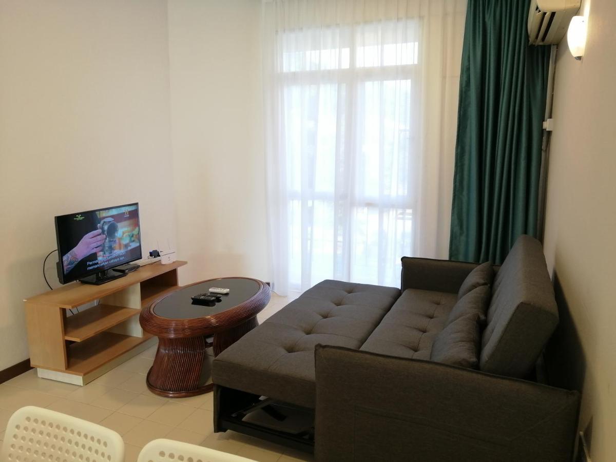 Bayu Emas Apartment By Wellington Resorts Batu Ferringhi Zewnętrze zdjęcie